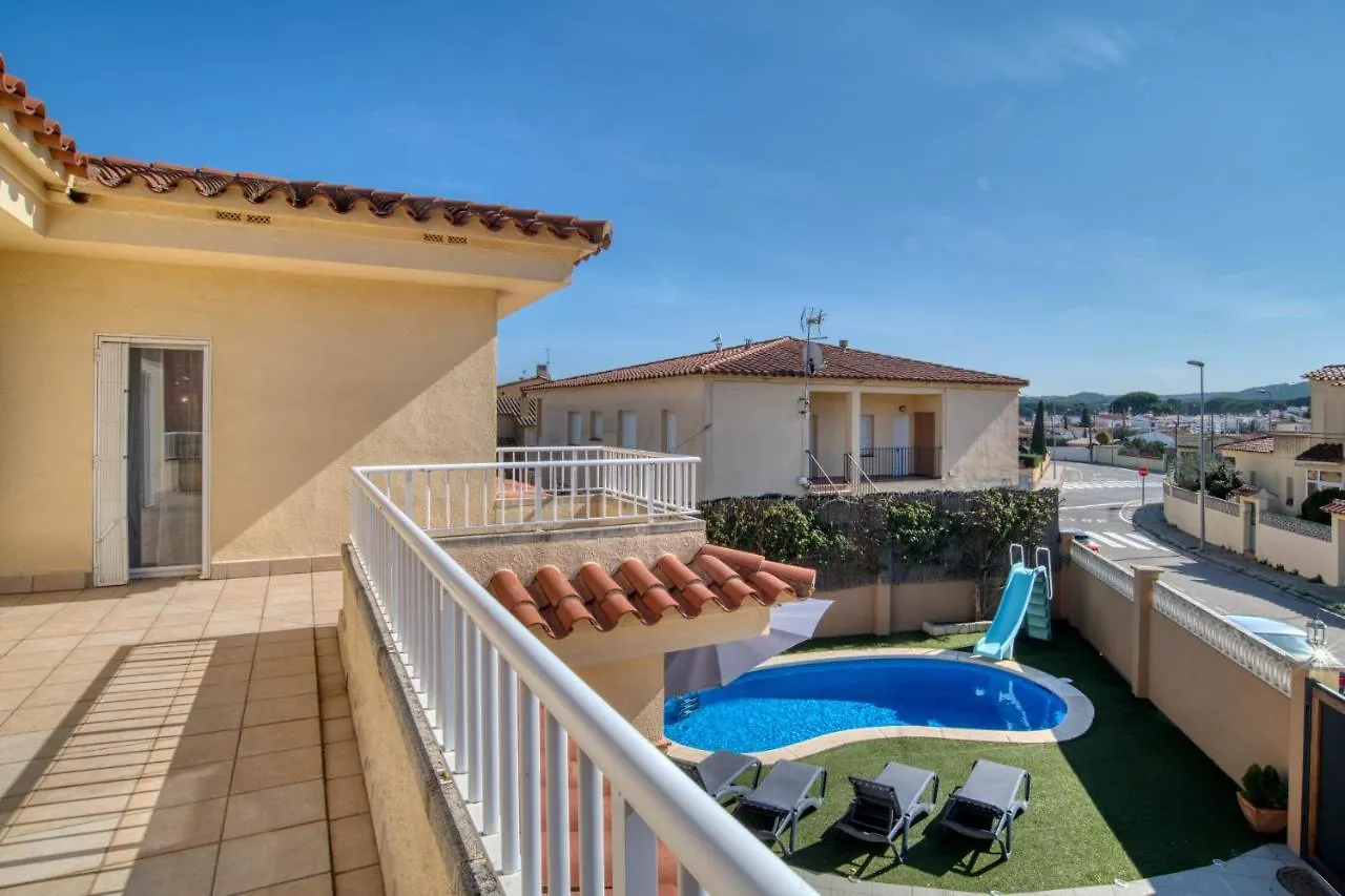 Vila Vela, Casa Con Piscina Privada A Pocos Metros De La Playa L' Escala Španělsko